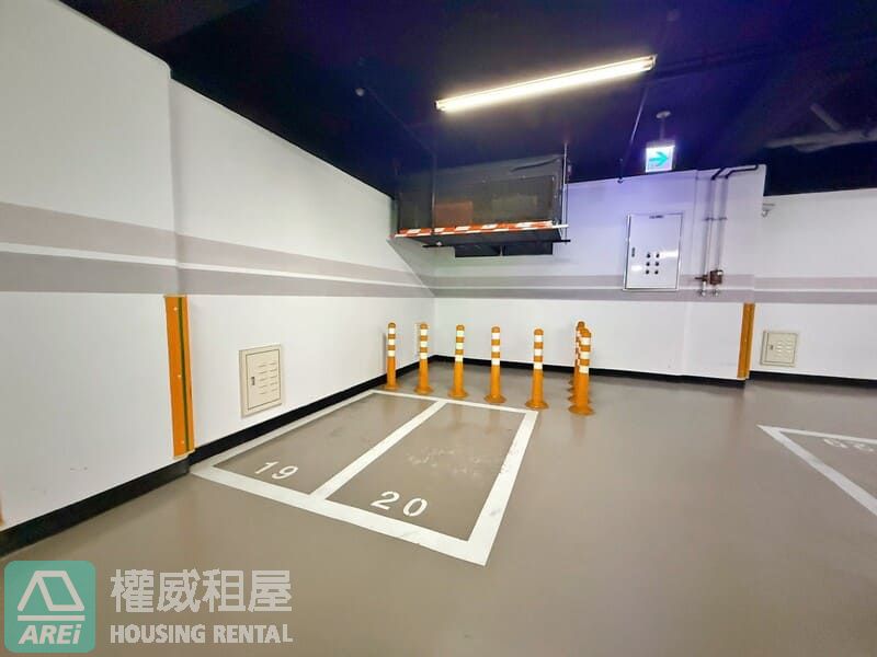 巨蛋商圈ihome 5⭐雙陽台採光2+1房機械平車