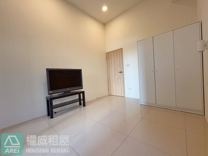 巨蛋商圈ihome 5⭐雙陽台採光2+1房機械平車