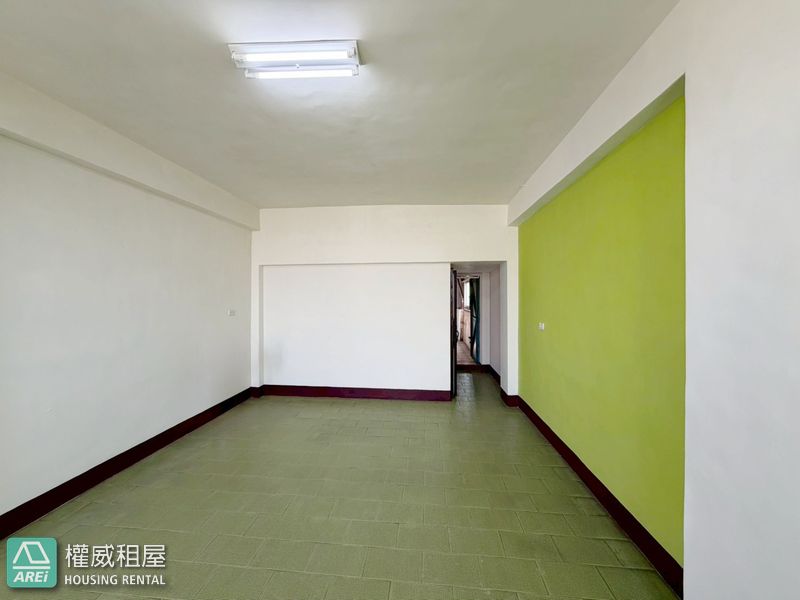 文華國小 | 鳳山翻新透天 | 7房4衛 |可租補可寵