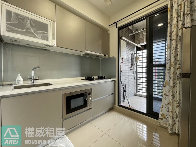 台積電星捷座簡約2+1房平車可租補