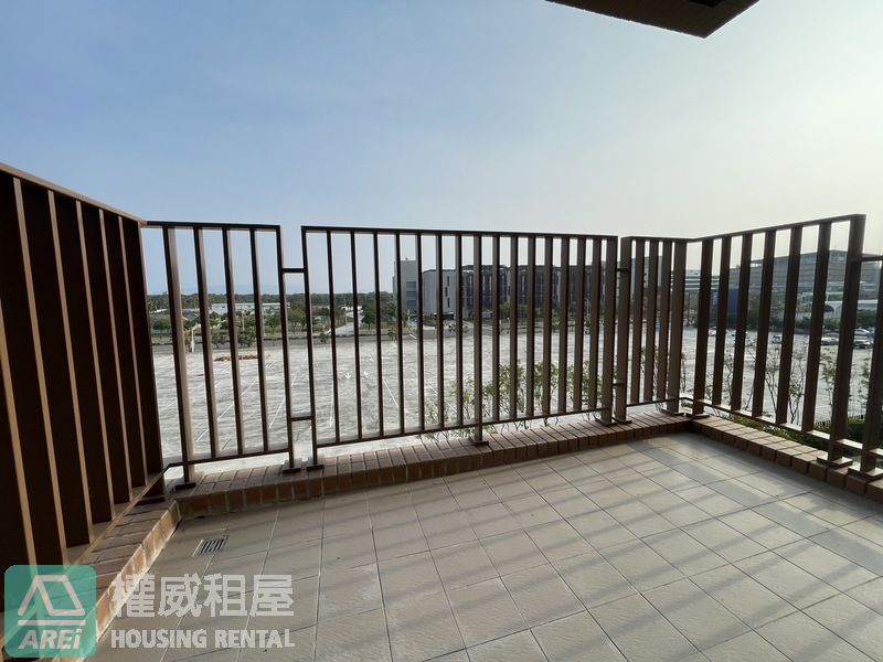 高鐵站遠雄明日讚無印2+1房平車可租補