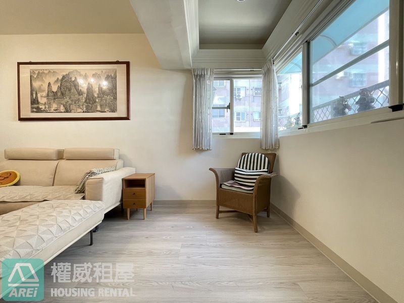 大樂商圈舒伯特採美式鄉村三房平車