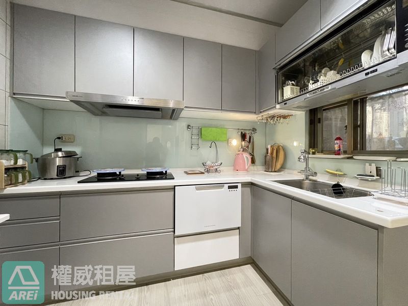 大樂商圈舒伯特採美式鄉村三房平車