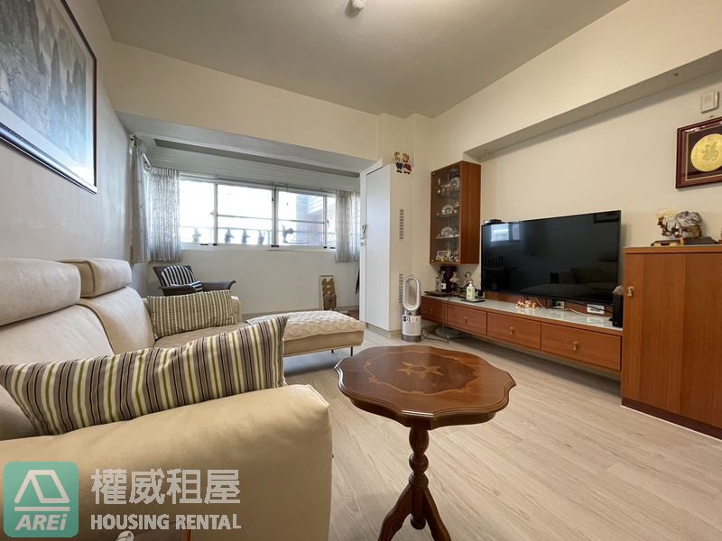 大樂商圈舒伯特採美式鄉村三房平車