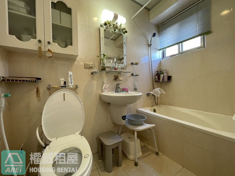 大樂商圈舒伯特採美式鄉村三房平車