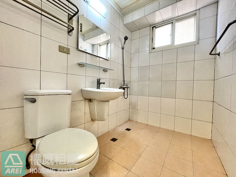 R15收納巨蛋天際線｜生態園區春川大三房平車