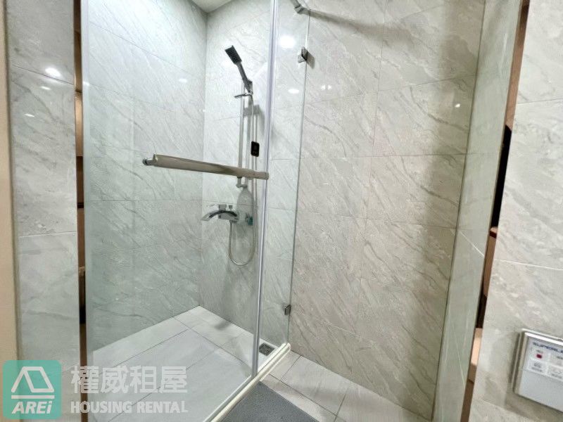 鳳凰信義|全新未住兩房兩衛+車位|可租補