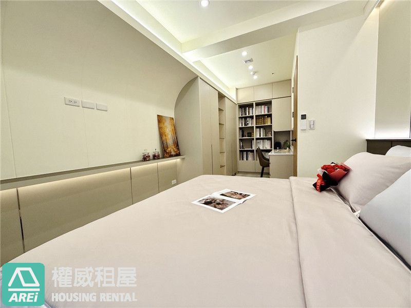 🏠亞灣三多｜京城新世界・現代精裝全新2房