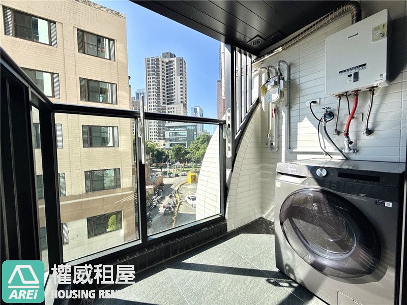 🏠亞灣三多｜京城新世界・雙衛浴現代2房精品宅