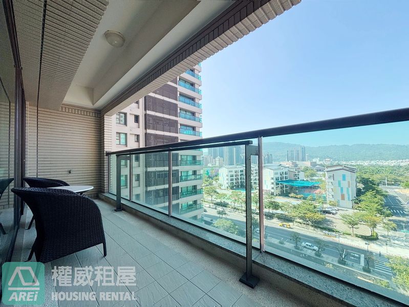 鼎宇美術之星|雙面採光|三套房雙平車