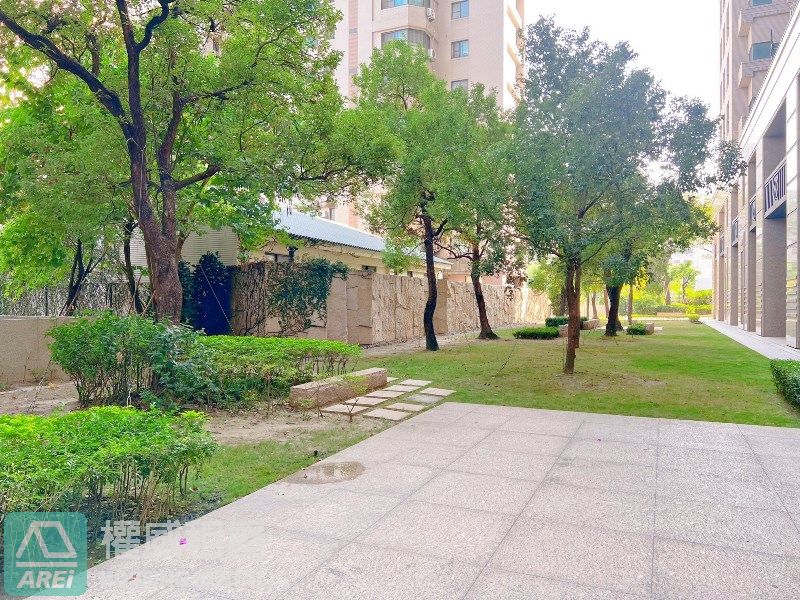 鼎宇美術之星|雙面採光|三套房雙平車