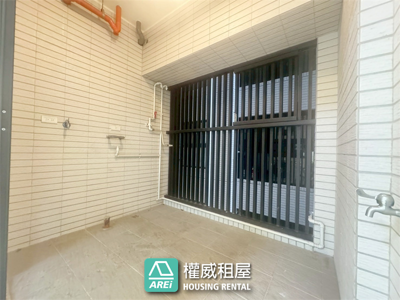 繽海｜從三多走向海岸，讓生活有一點柔光｜三房車位