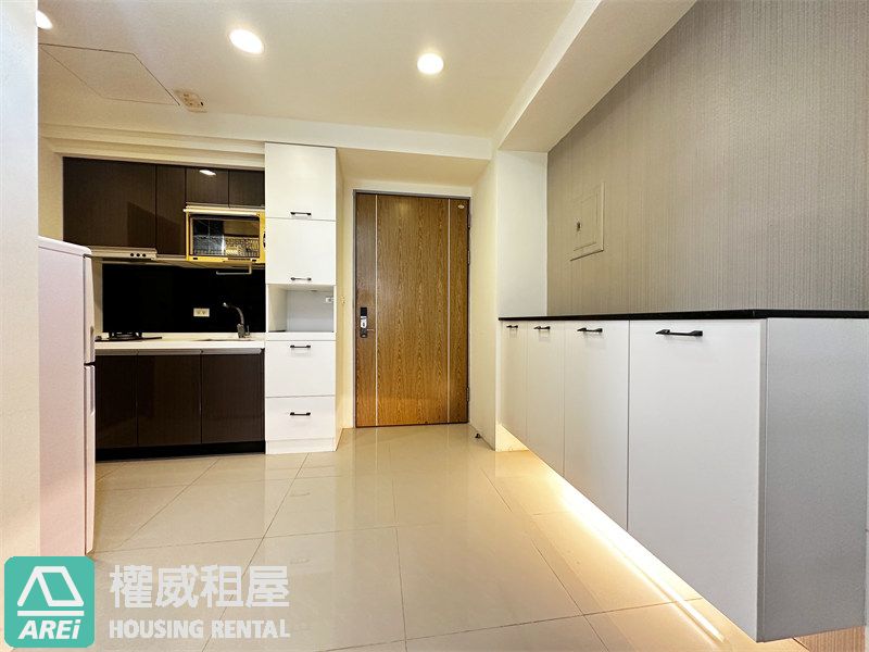 樹德家商｜輕軌站｜THE ONE．三樓晨光．留給生活一間剛剛好的兩房