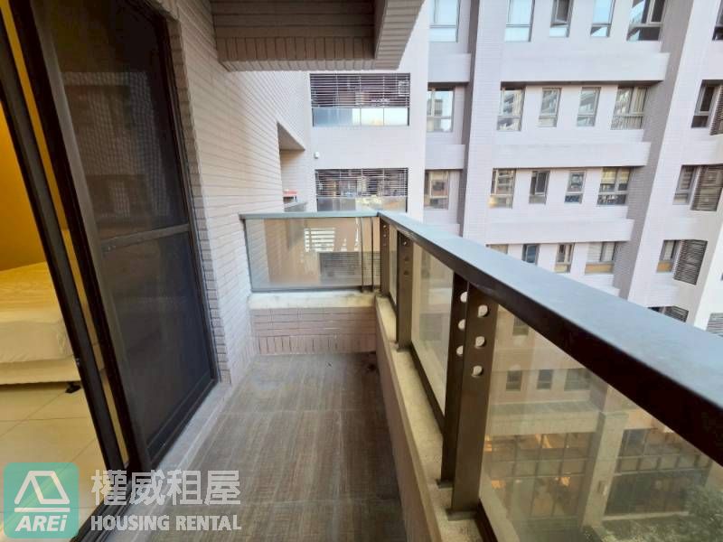 R16新左營高鐵 | TOP協勝發 | 高鐵特區 | 三房可租補