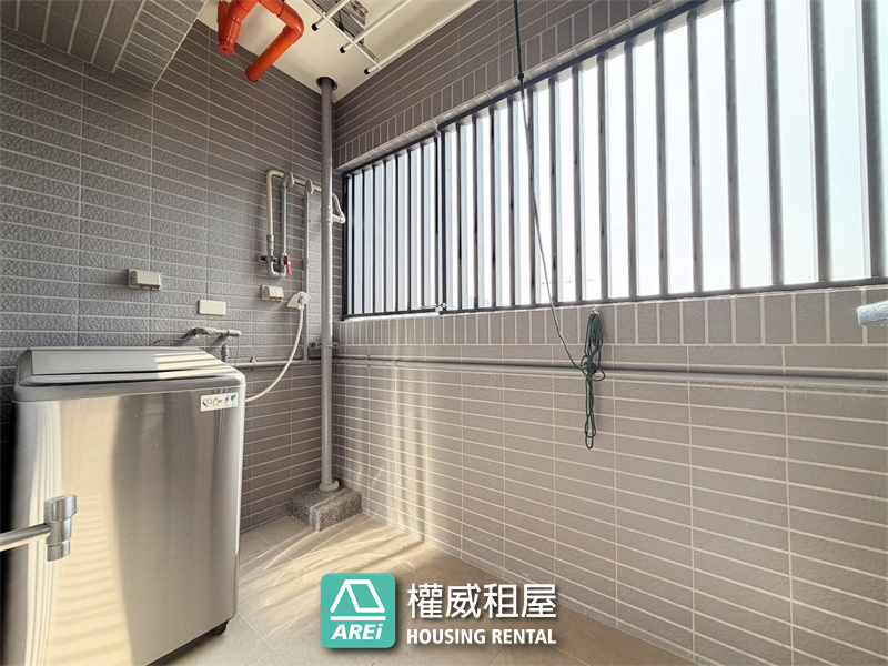 華雄交響曲｜兩房兩衛浴平車・住進河光與微風的每日序曲