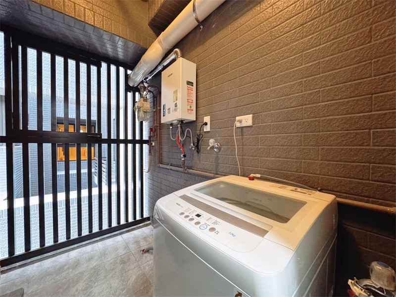 🚋高科大輕軌旁｜和築豐光無敵景觀高樓層｜全新採光2房2衛｜可租補