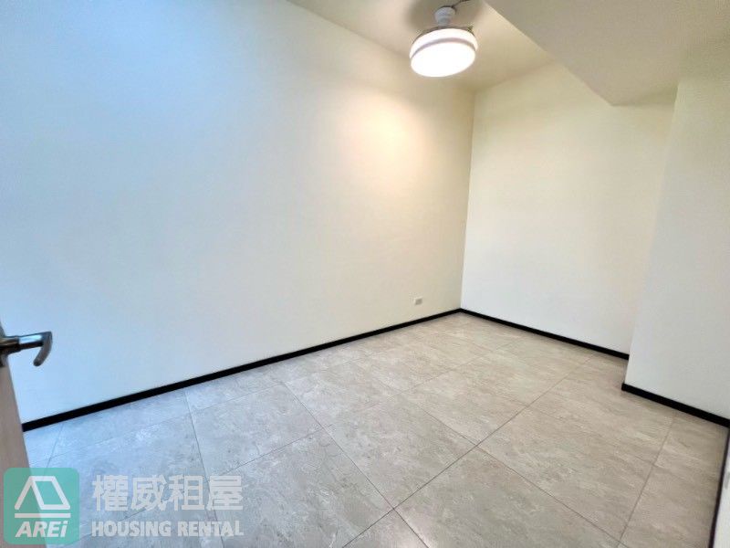 興富發博愛|全新兩房空房|首次出租|可租補