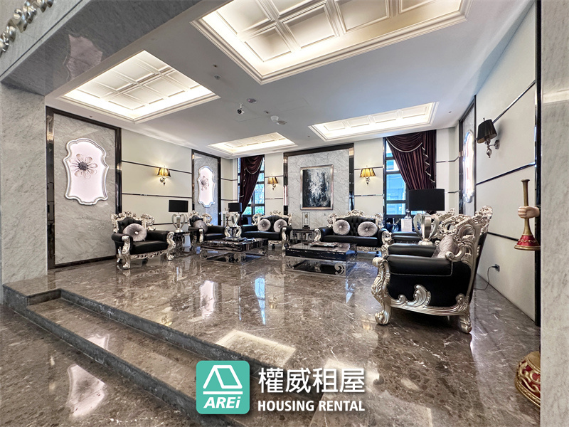 星海灣 ｜近 R8 三多商圈｜美式工業風・指標豪宅｜高樓三房