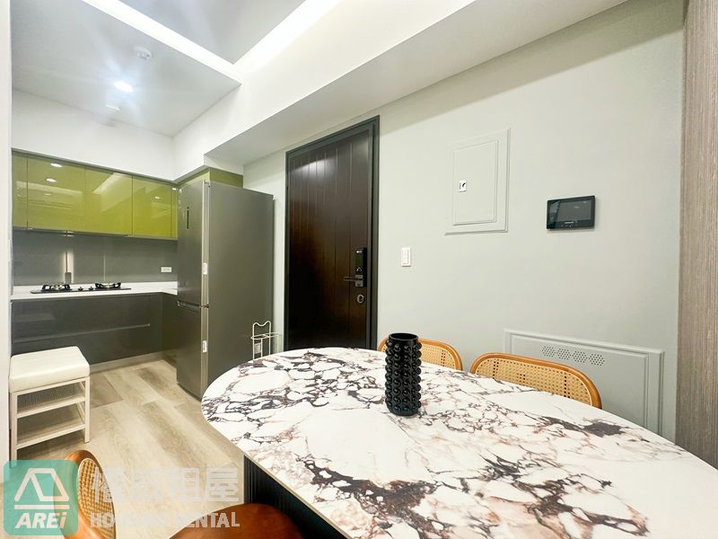 美術館惟美術精緻2房車位可寵可租補