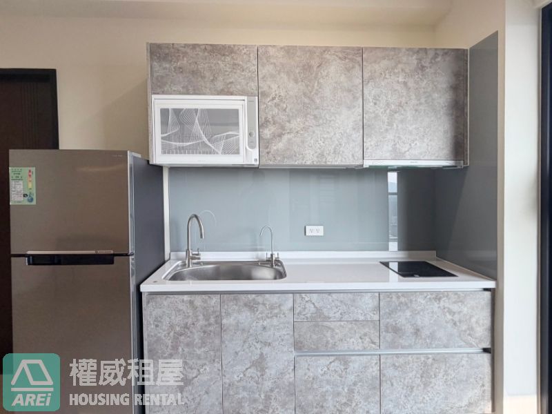 高樓室內16坪x 寵物宅x 左營高鐵x 鑫悅 |