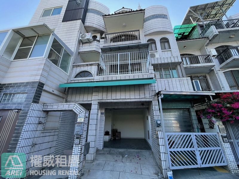 橋頭仕豐南路五房透天車墅