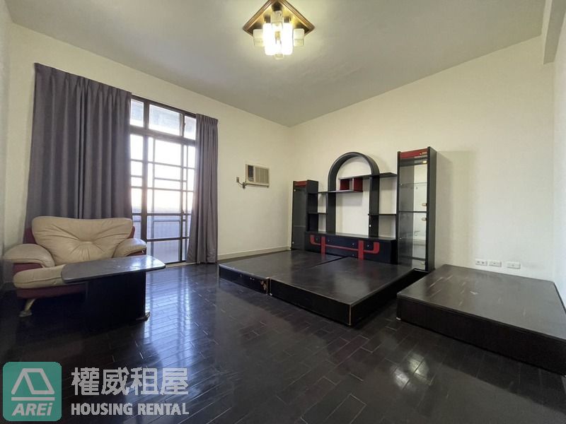 橋頭仕豐南路五房透天車墅