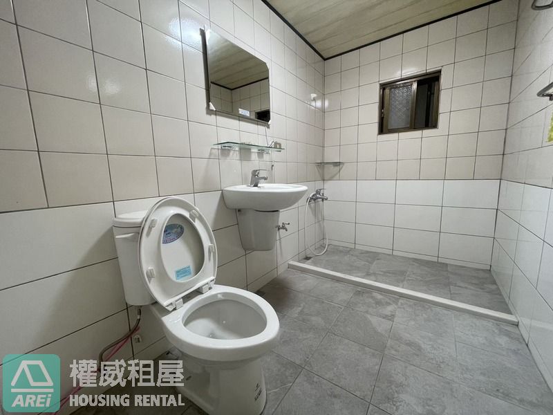 橋頭仕豐南路五房透天車墅