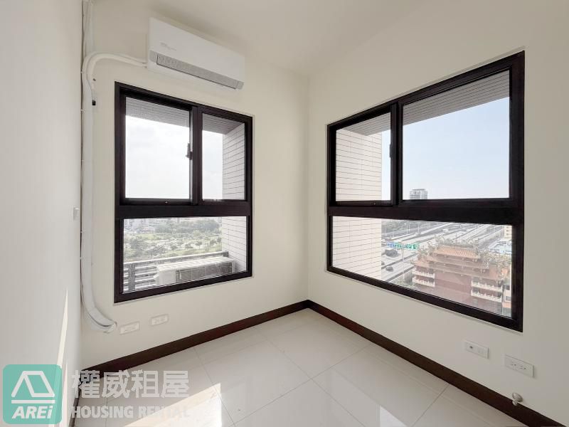 🏙五甲商圈｜聯上 ME 悅｜空屋採光2房車位｜可租補