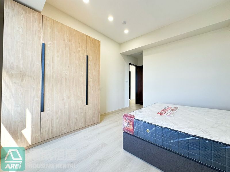 台南良勳森悅採光全新2+1房平車可租補