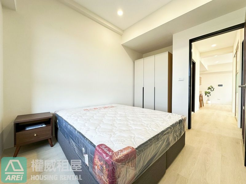 台南良勳森悅採光全新2+1房平車可租補