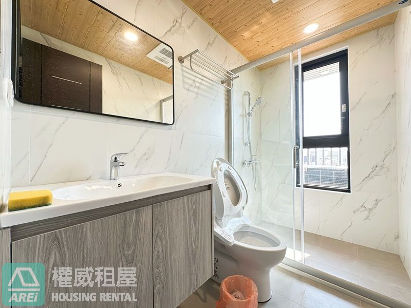 台南良勳森悅採光全新2+1房平車可租補