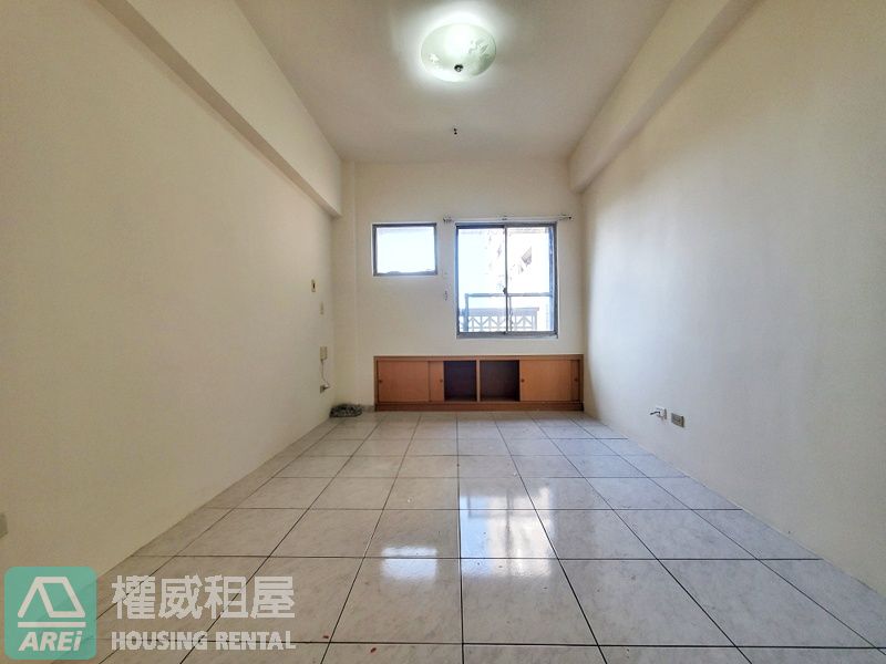 租補三房空屋∣前金幸福川∣皇家之戀景觀高樓