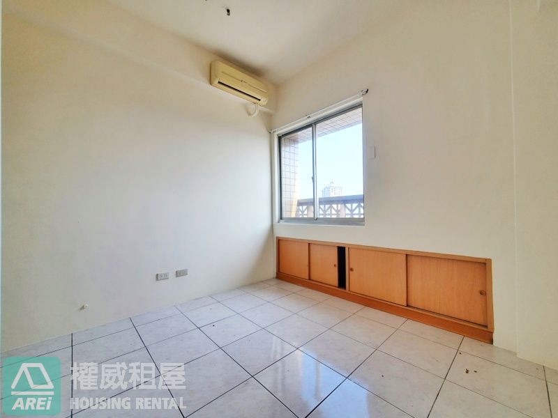 租補三房空屋∣前金幸福川∣皇家之戀景觀高樓