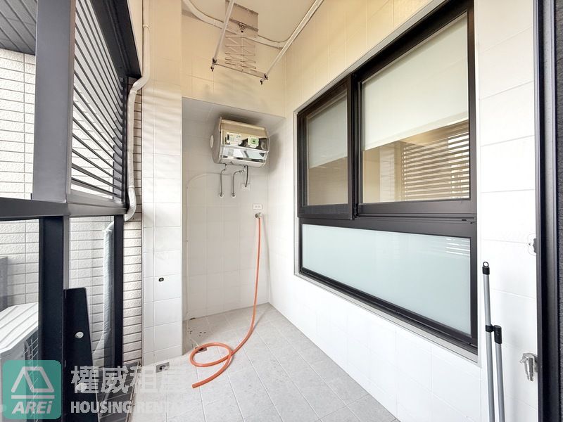 蓮池潭品味太普美術海雙主臥2+1房平車