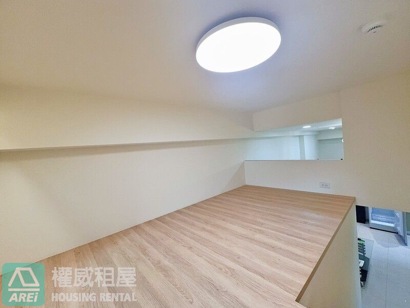 巨蛋商圈ihome 5⭐雙陽台採光2+1房機械平車