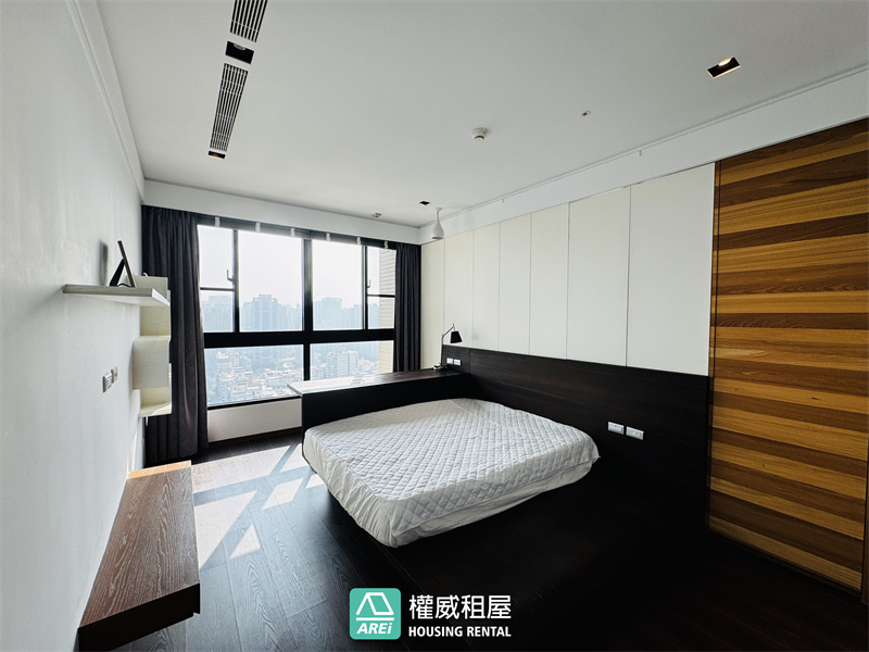 鼎峰見山面海大氣派三主臥雙平車