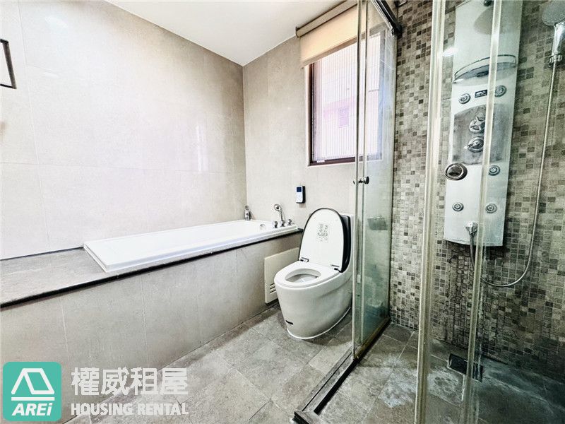 ✨R8三多商圈｜聚馥現代白亮3+1書房平車宅