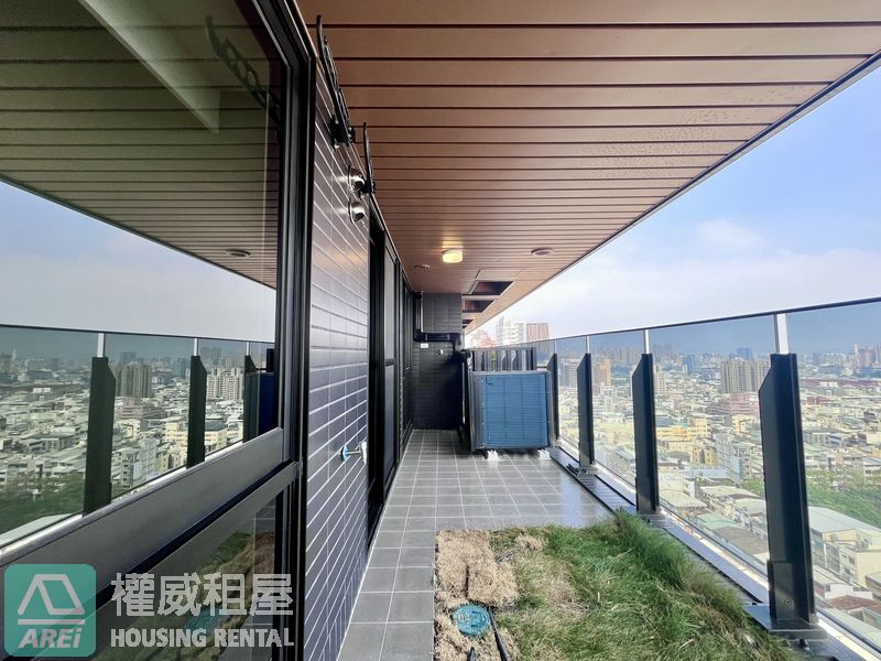 興富發博愛｜R12後驛熱河商圈｜高質感三房大平車