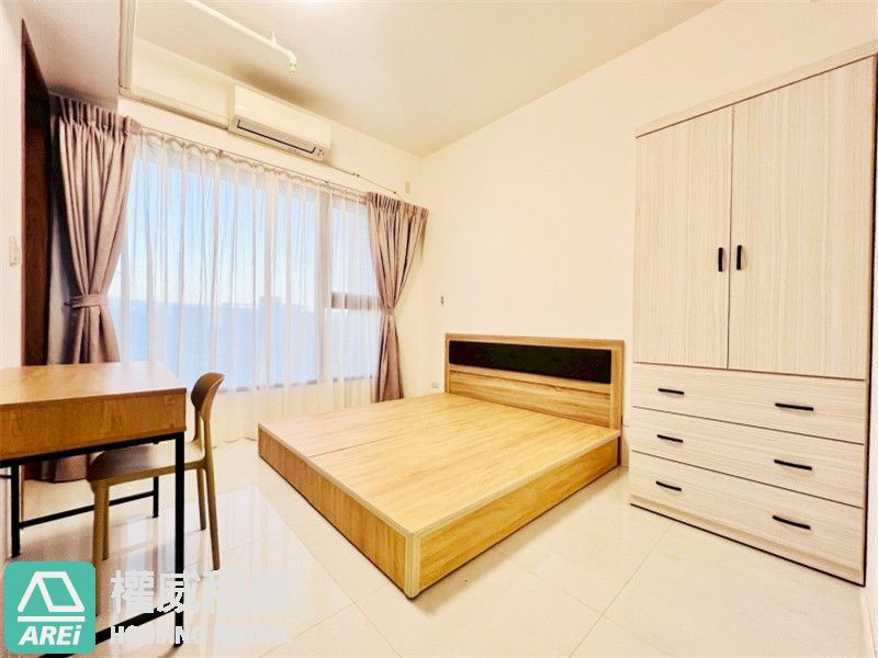 高雄大學京城柏克萊正3房景觀平車★家具齊★