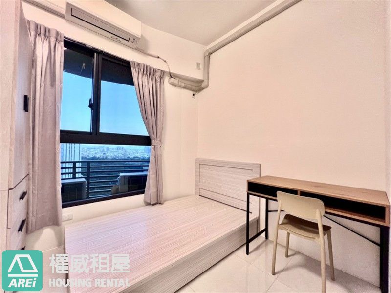 高雄大學京城柏克萊正3房景觀平車★家具齊★