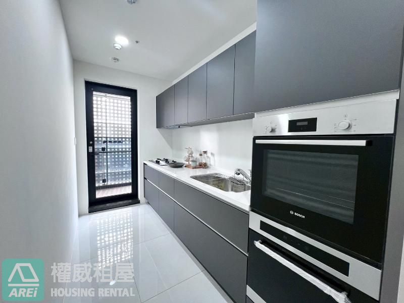 Hygge欣民權|三多商圈・高端豪邸|景觀露台・3套房｜平車