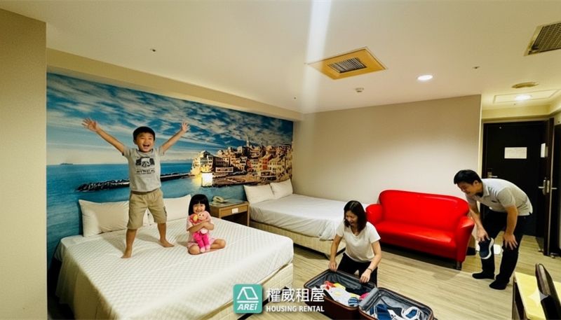 亞灣輕軌高樓層多房型飯店式管理