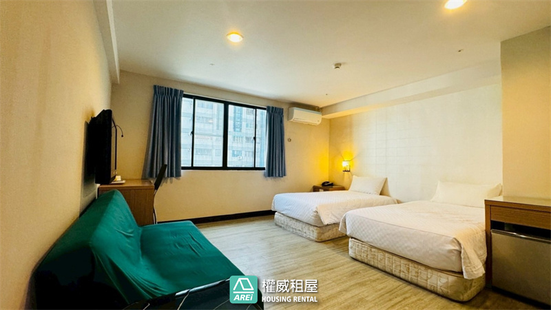 亞灣輕軌高樓層多房型飯店式管理