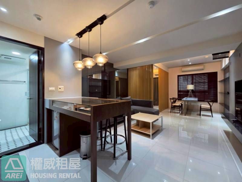 R14巨蛋MRT｜漢神巨蛋｜聯上F1｜隱奢美學寓所1+1房．可租補