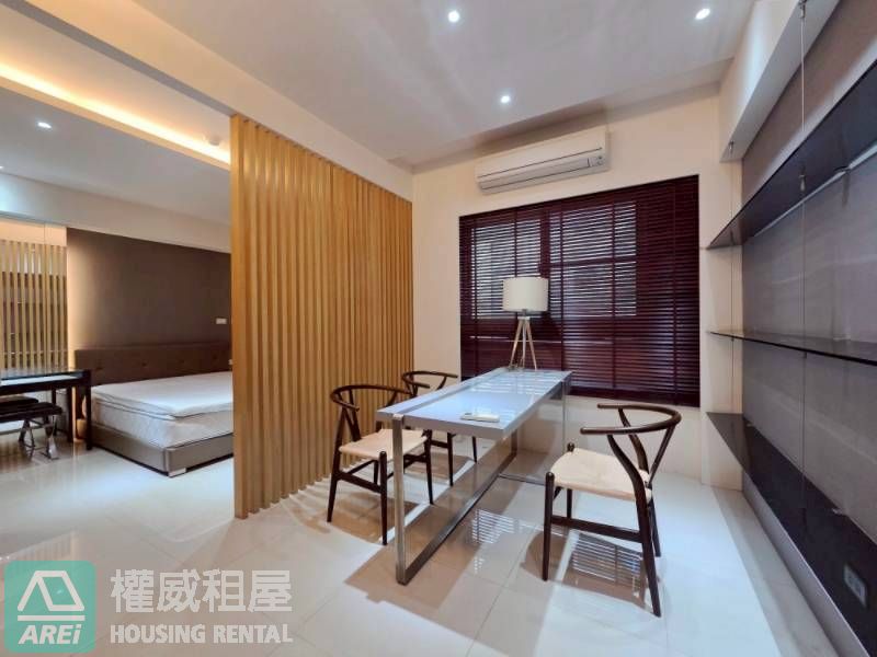 R14巨蛋MRT｜漢神巨蛋｜聯上F1｜隱奢美學寓所1+1房．可租補