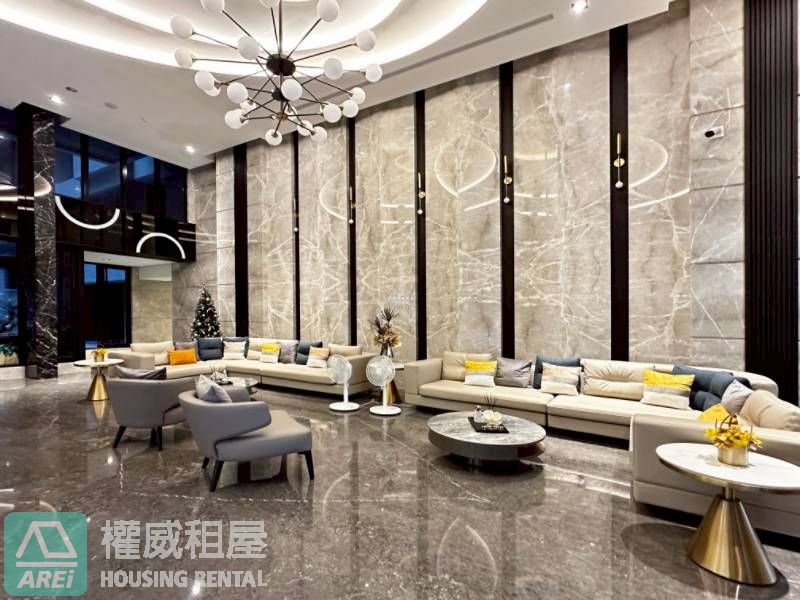 左營高鐵| 三鐵共構| 棋琴26重奏質感2房| 可租補*家俱後補