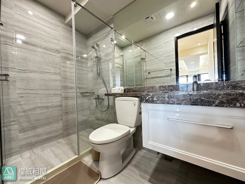 窗框即是畫框，收藏一片山海的靜謐｜太普美術海 3+1房平車