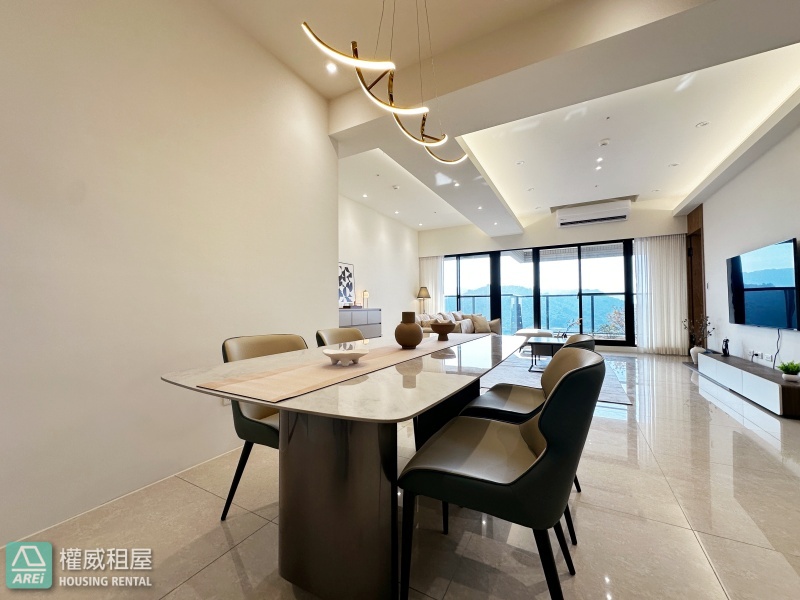 窗框即是畫框，收藏一片山海的靜謐｜太普美術海 3+1房平車