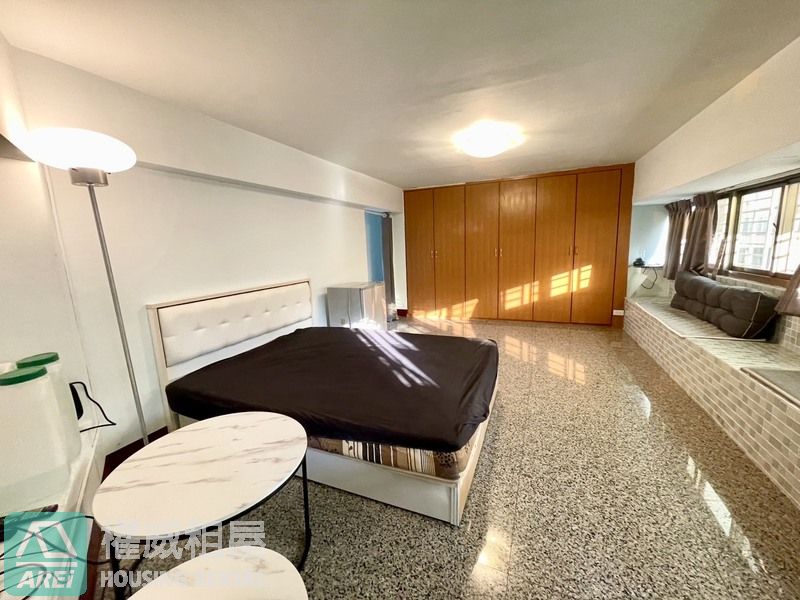 高鐵商圈2樓大空間套房（705房）