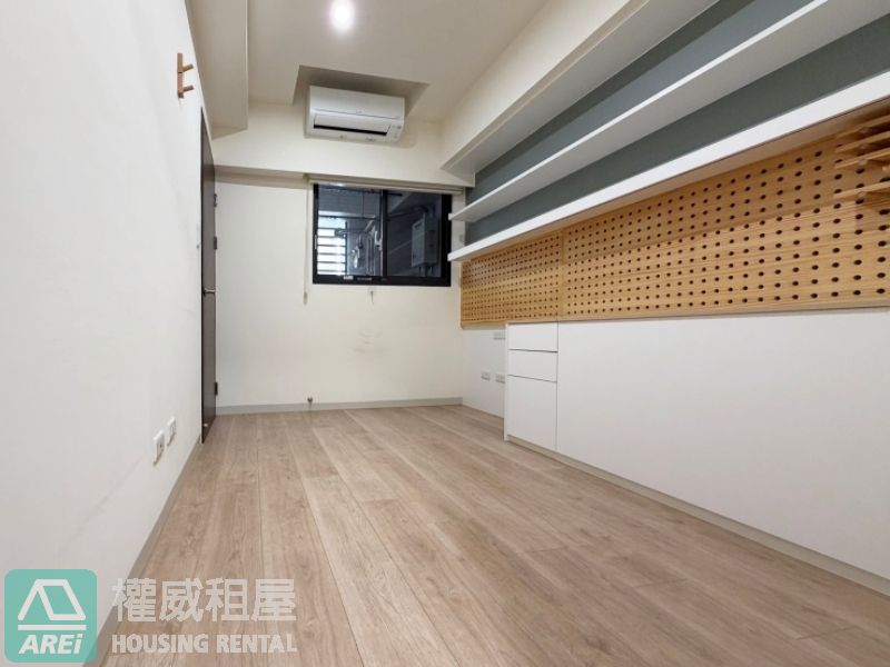 幸福O8｜五塊厝捷運站｜到站就到家｜兩房機能捷運宅